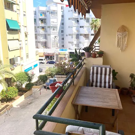 Amplia Privada En El Centro De * Torremolinos