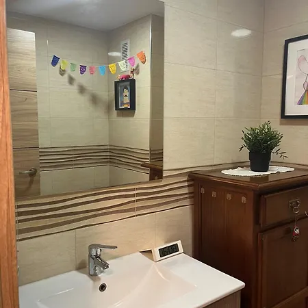 Amplia Privada En El Centro De * Torremolinos